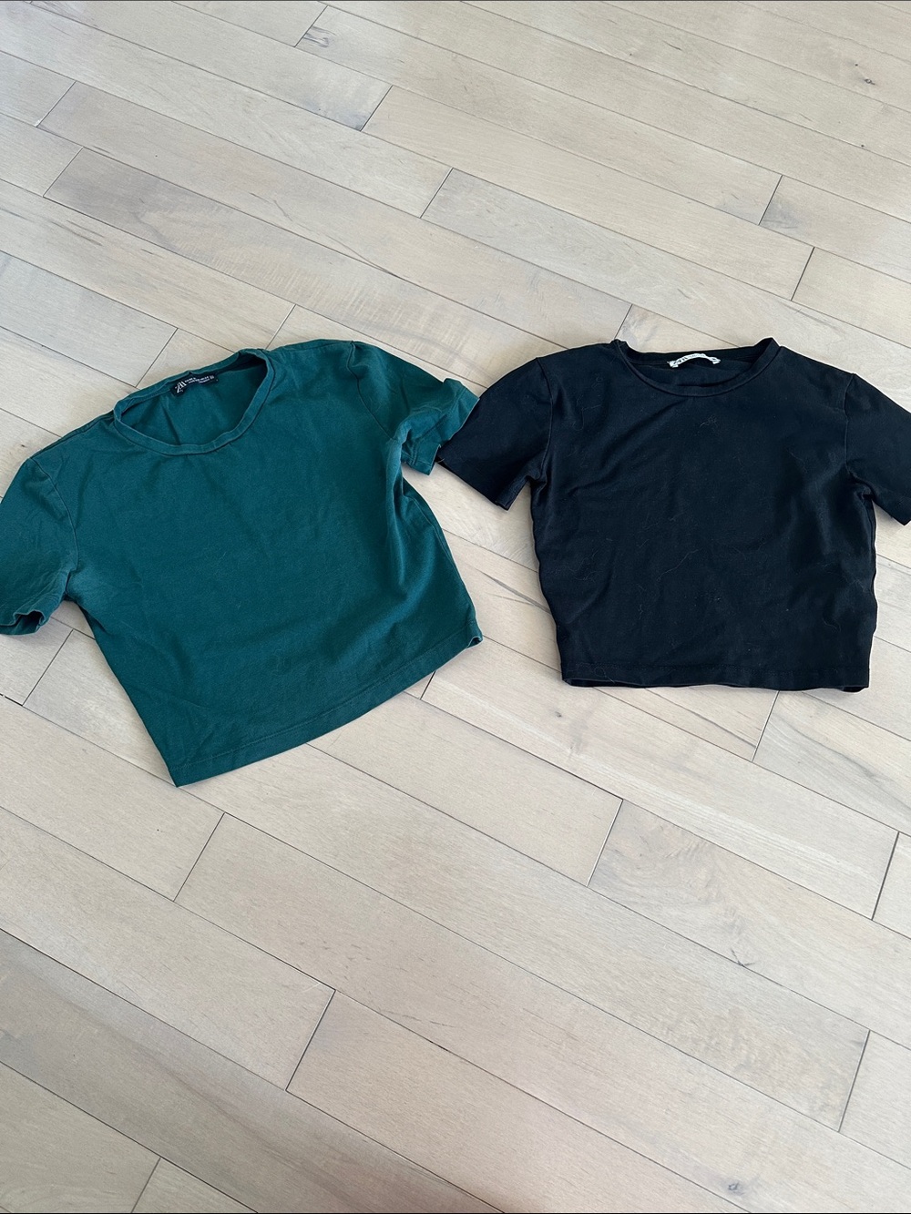 Zara Dark Green And Black Plain T Shirts